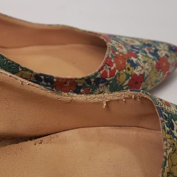 MARAIS USA Colorful Floral Pointed-toe heels - Picture 8 of 8